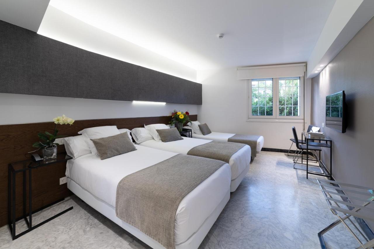 Hotel Avenida ซานเซบาสเตียน ภายนอก รูปภาพ