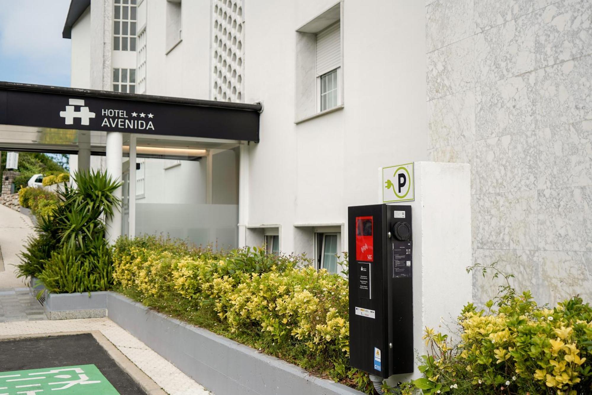 Hotel Avenida ซานเซบาสเตียน ภายนอก รูปภาพ