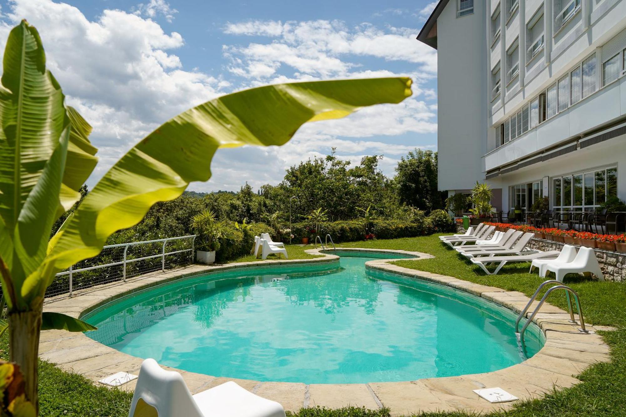 Hotel Avenida ซานเซบาสเตียน ภายนอก รูปภาพ
