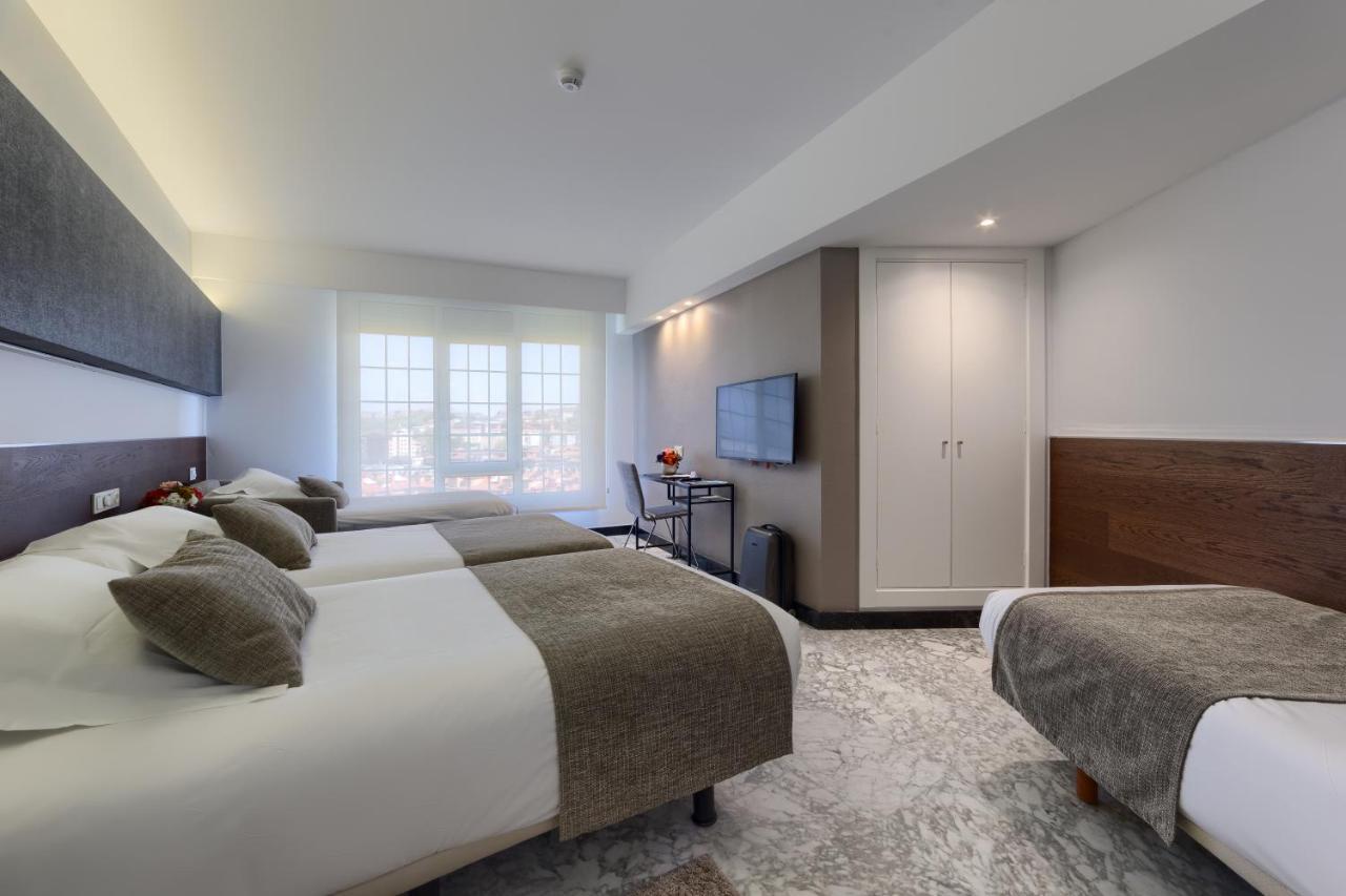 Hotel Avenida ซานเซบาสเตียน ภายนอก รูปภาพ