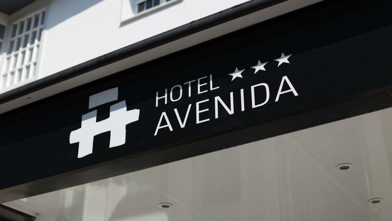 Hotel Avenida ซานเซบาสเตียน ภายนอก รูปภาพ